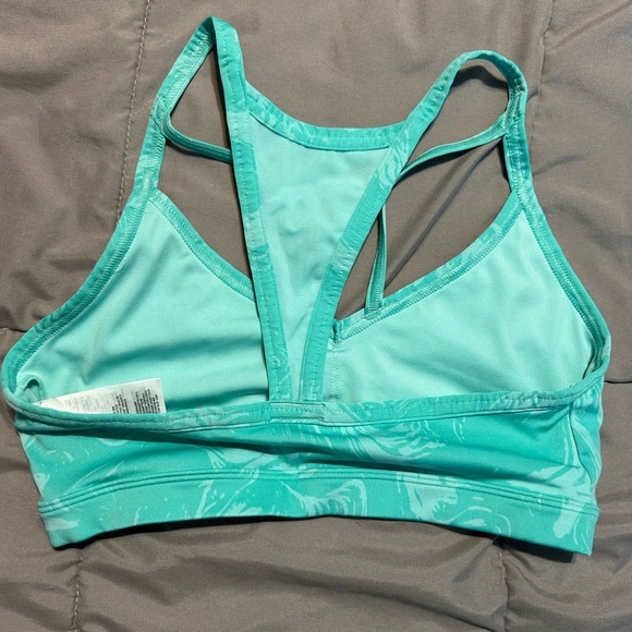 Gymshark Aqua Marble Sports Bra - Picture 2 of 2